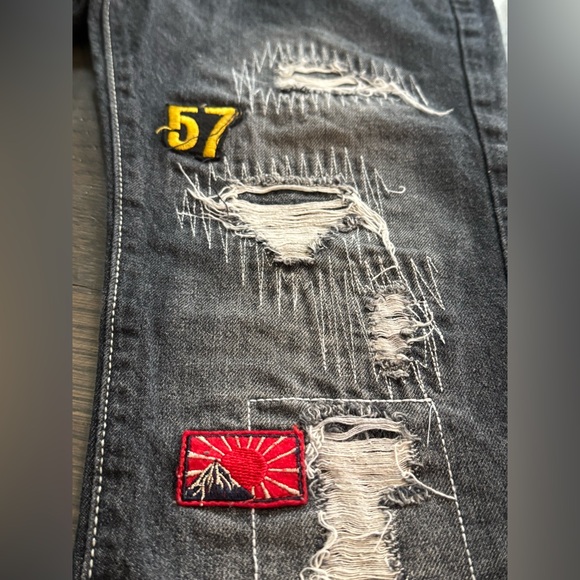 LR Scoop Stylish Distressed patch Kids Jeans 12 NWOT - Picture 3 of 7